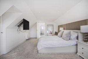 Photo 47- click for photo gallery